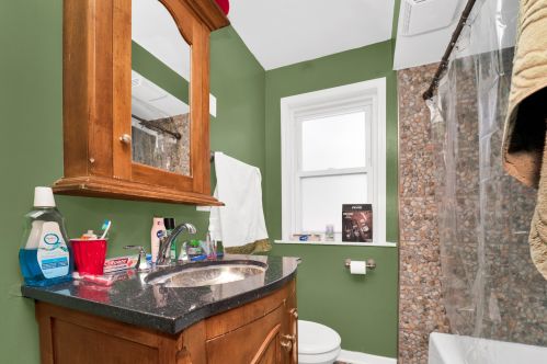 4553 Harding Ave, Chicago IL 60625-6311 exterior