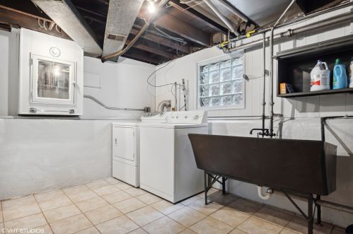 3518 Kilbourn Ave, Chicago IL 60641-3820 exterior