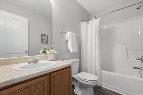 2680 Bayrose Cir, Atlanta GA 30344-1698 exterior