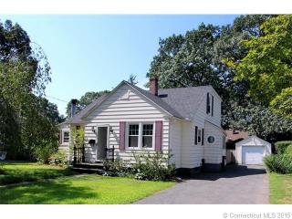 11 Kohary Dr, Milford, CT 06460-4949