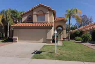 1310 Helena Dr, Phoenix AZ  85022-2077 exterior