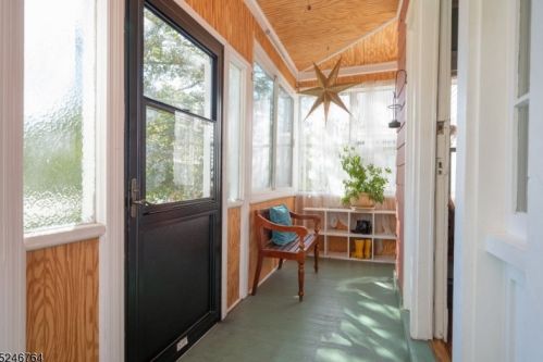 74 Elm St, Montclair NJ  07042-3235 exterior