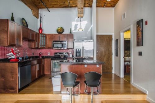 1511 Main St, Worcester MA  01603-1278 exterior