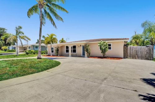 277 12th St, Boca Raton FL  33432-7170 exterior