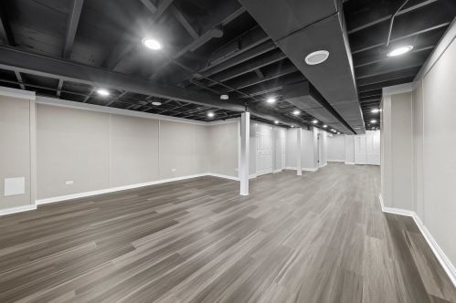 9623 Parnell Ave, Chicago IL 60628-7453 exterior