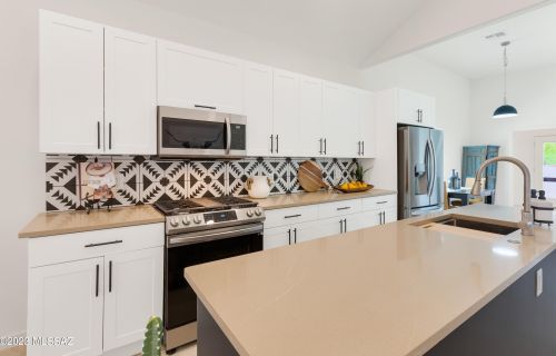 930 8th Ave, Tucson AZ  85701-3014 exterior