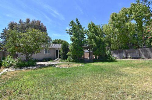 815 Minnesota Ave, Turlock CA 95382-1509 exterior