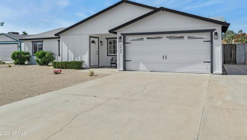 3926 Andorra Dr, Phoenix AZ  85032-6612 exterior