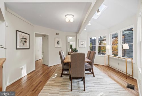 2601 Klingle Rd, Washington DC 20008-3404 exterior