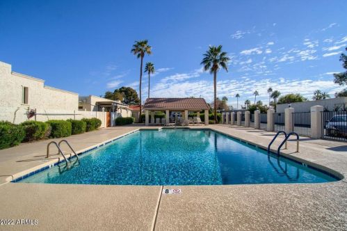 6127 13th St, Phoenix AZ 85040-1249 exterior