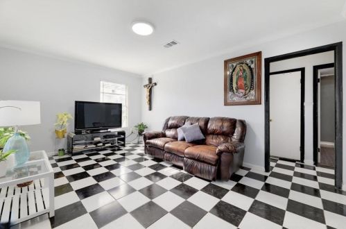 2309 Devonshire Dr, Austin, TX 78723-2027