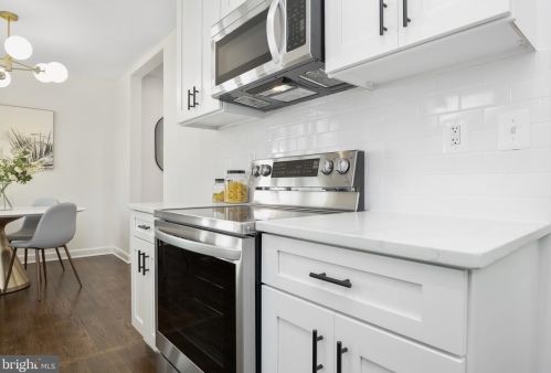 2805 Byron St, Silver Spring MD  20902-2606 exterior