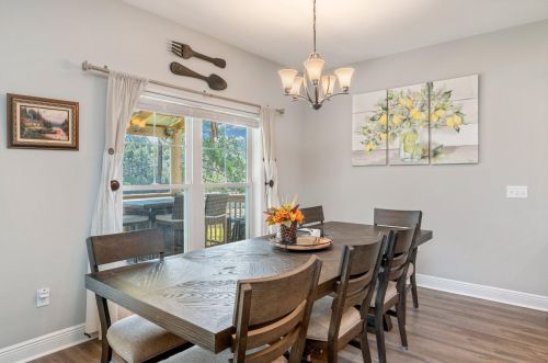 220 Hidden Lk Trl, Defuniak Springs FL 32433-3202 exterior