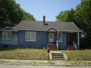 604 Champlain St, Dobbins Heights NC  28345-3310 exterior