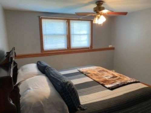 270 Main St, Seabrook NH 03874-4516 exterior