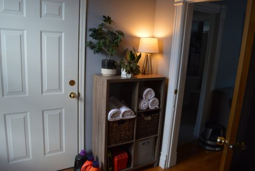 1645 Bell Ave, Chicago IL 60618-1957 exterior