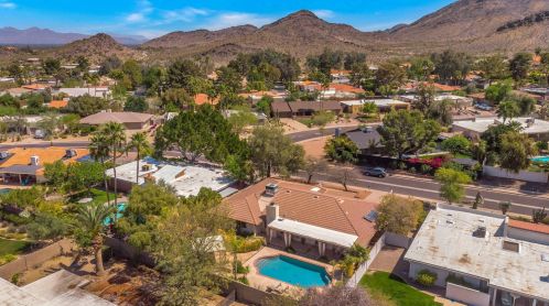 9218 33 Way, Phoenix AZ 85028-4907 exterior