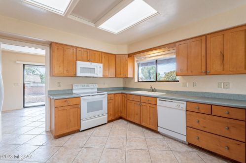 622 Avenida Cipres, Green Valley AZ 85614-3434 exterior