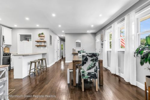 24 Chain Blvd, Berkeley Township NJ  08721-1928 exterior