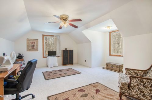 1944 Lincoln Rd, Allegan MI 49010-9435 exterior