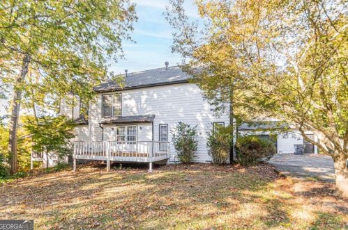 1620 Chevron Way, Atlanta GA  30350-4430 exterior