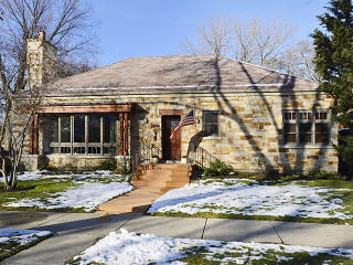 2950 Rascher Ave, Chicago IL  60625-3914 exterior