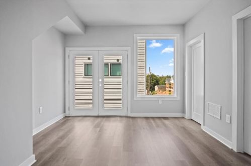 567 Middle St, Atlanta GA 30310 exterior