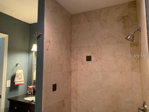 2801 Manhattan Ave, Tampa FL  33629-6626 exterior