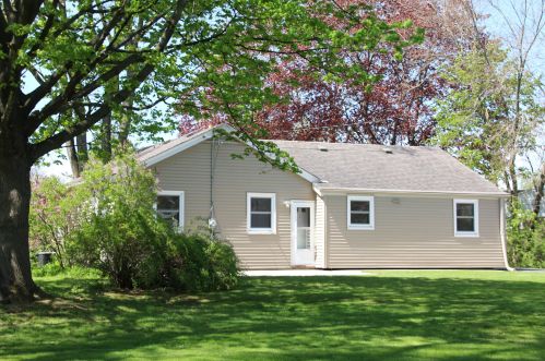 8118 55th St, Milwaukee, WI 53223-3533