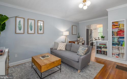 1623 Monroe St, Washington DC  20010-1803 exterior