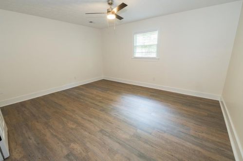 1246 Raintree Dr, Lithonia GA 30078-2122 exterior