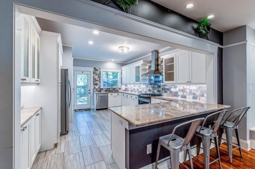 905 Cayuga St, Tampa FL 33603-4216 exterior