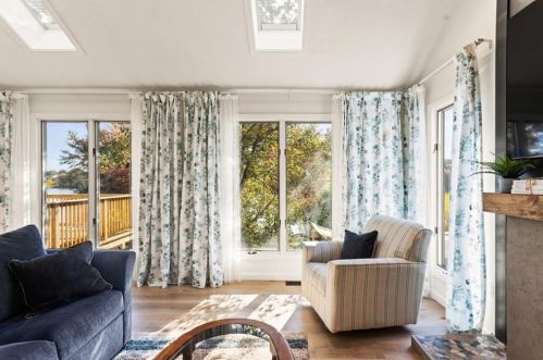 9 Noto Dr, Providence RI  02904-2905 exterior