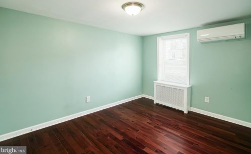 2645 Emerald St, Philadelphia PA 19134-2033 exterior