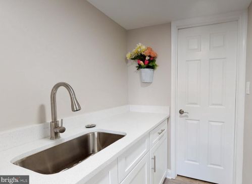 4407 Foote St, Washington DC 20019-4728 exterior