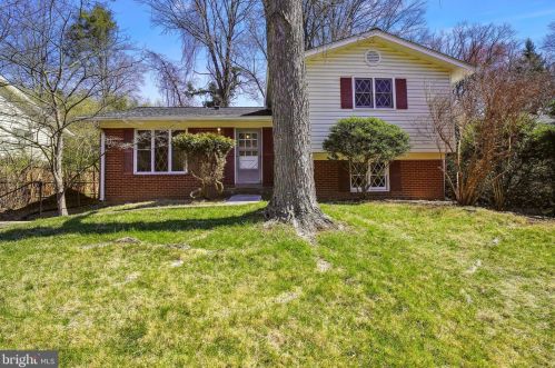 808 Cabin John Pkwy, Rockville, MD 20852-1025