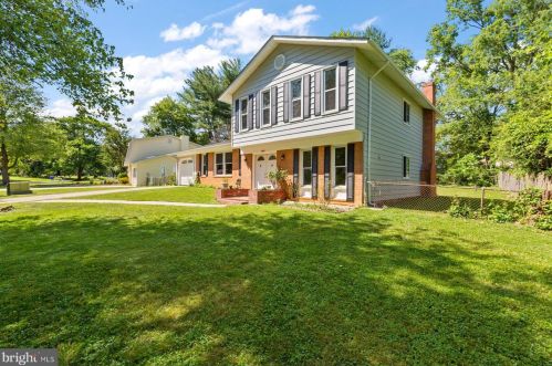 12911 Autumn Dr, Silver Spring, MD 20904-3347