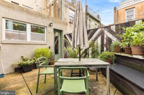 608 Federal St, Philadelphia PA 19147-4844 exterior