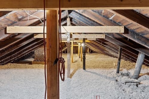 9 Elizabeth St, Worcester MA 01605-2949 exterior