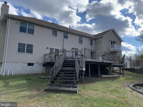 6 Kari Ct, Jackson Twp NJ 08527-1377 exterior