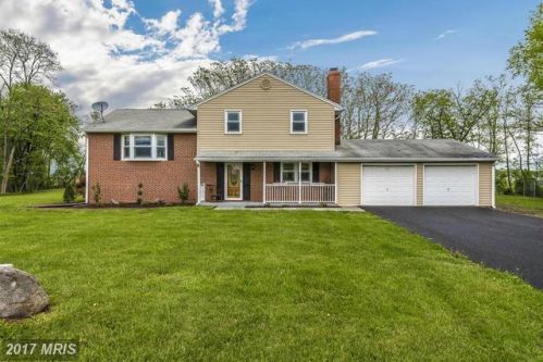 18111 Beallsville Rd, Poolesville, MD 20837-9414