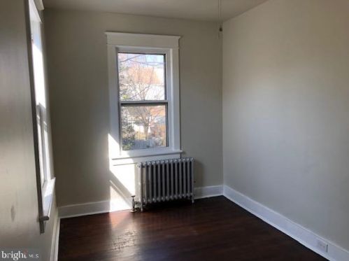 362 Rusling St, Trenton NJ 08611-1441 exterior