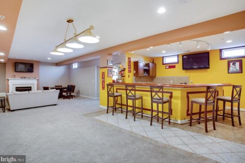 16803 Blue Indigo Ct, Accokeek MD 20607-3484 exterior