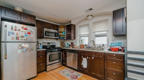 3133 Lyndale St, Chicago IL 60647-2823 exterior