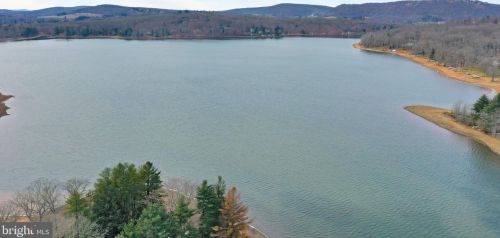 3 Wooded Ridge Rd, Swanton MD 21561-2334 exterior