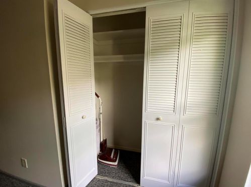 3651 Kenbrooke Ct, Kalamazoo MI  49006-5438 exterior