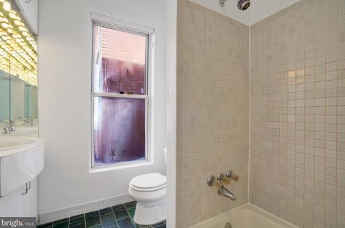 13 9, Washington DC 20001-4427 exterior