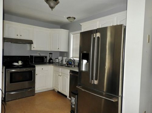 160 Jewett St, Providence, RI 02908-4909