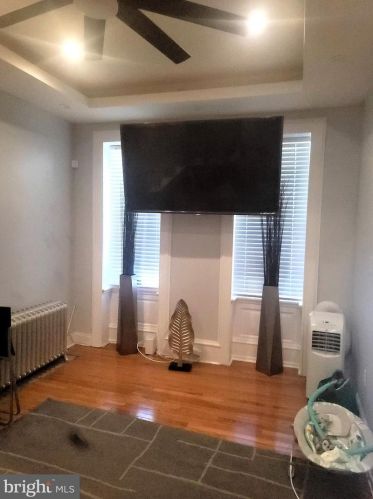 1124 Fillmore St, Philadelphia PA 19124-2927 exterior