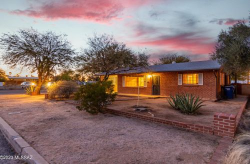 5601 2nd St, Tucson, AZ 85711-1414